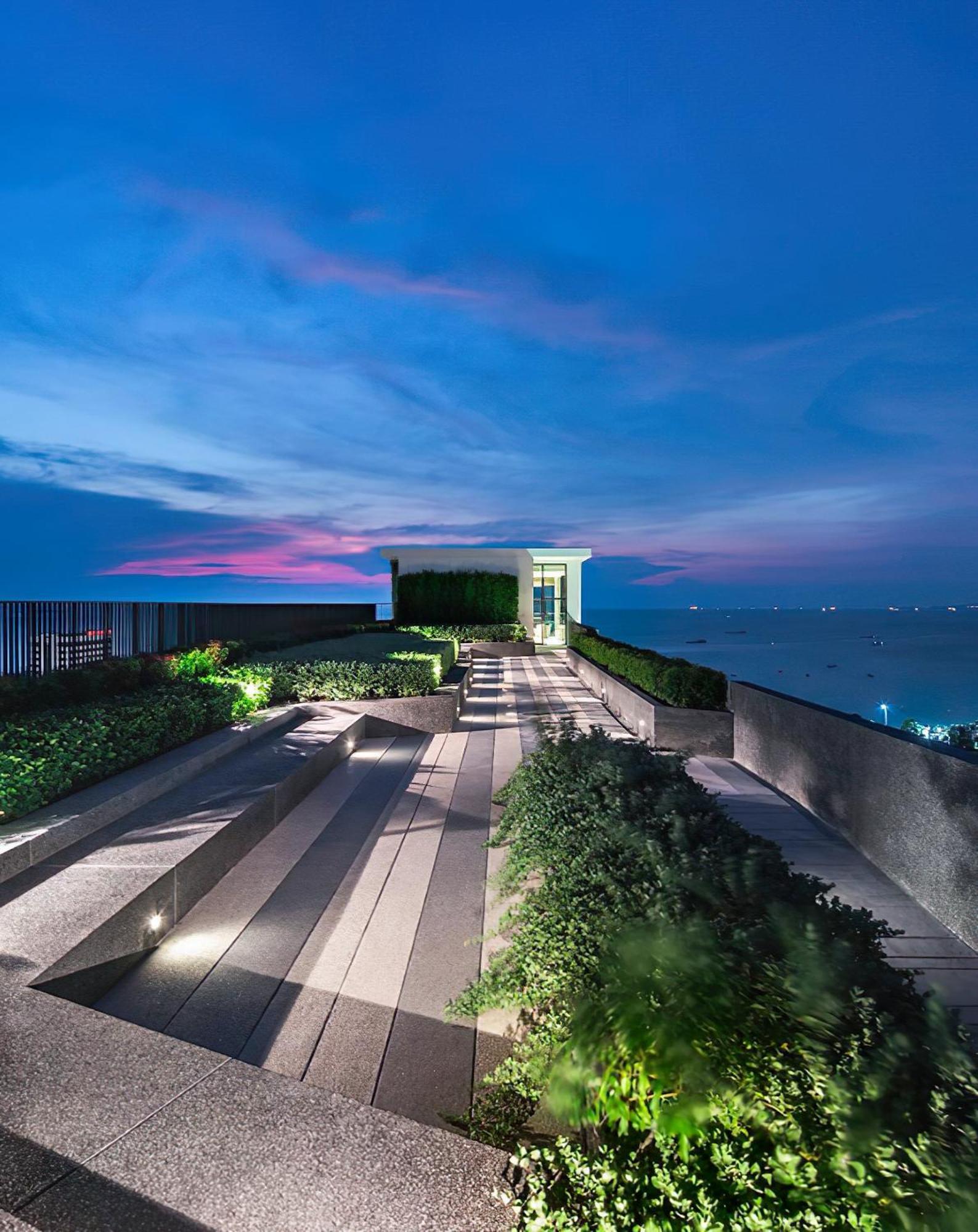Апартаменты Great Location With Infinity Pool - Central Паттайя Экстерьер фото
